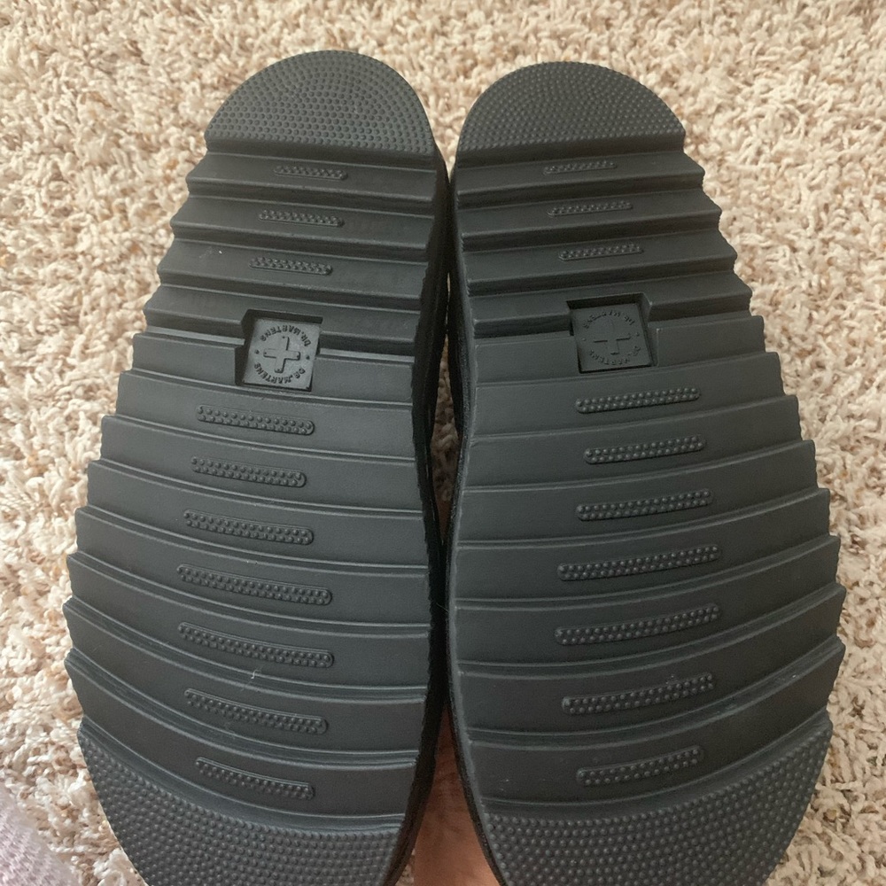 DR MARTEN NEW - Picture 4 of 6